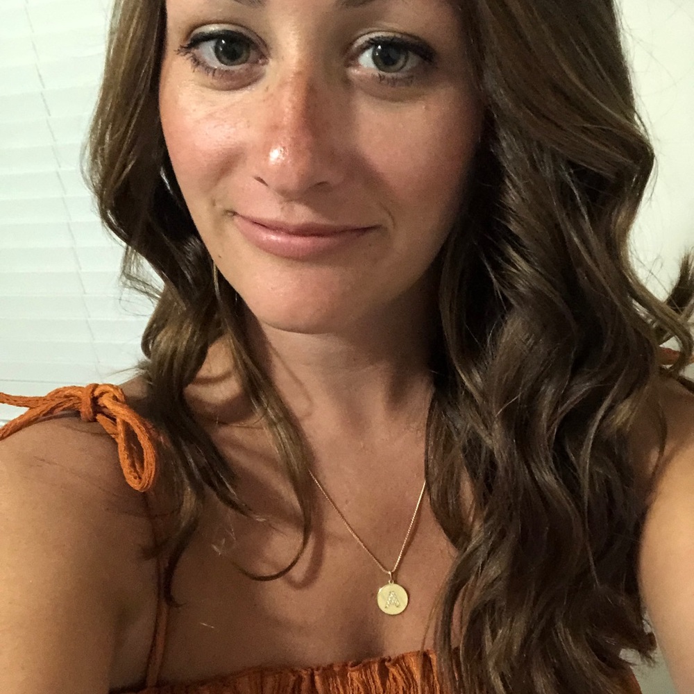 Meet your Posher, Allison